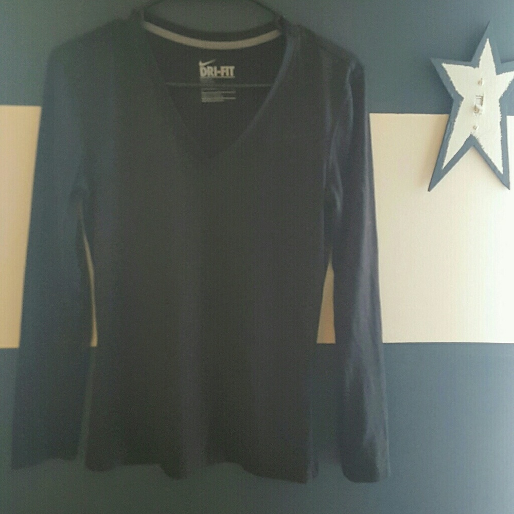 Nike dri fit small long sleeved black top